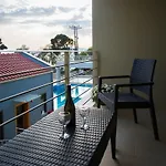 Apart-hotel Mantinia Bay