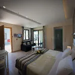 Mantinia Bay