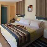 Mantinia Bay 3* Calamata