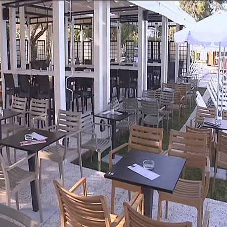 Mantinia Bay Aparthotel