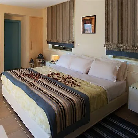 Mantinia Bay 3* كالاماتا