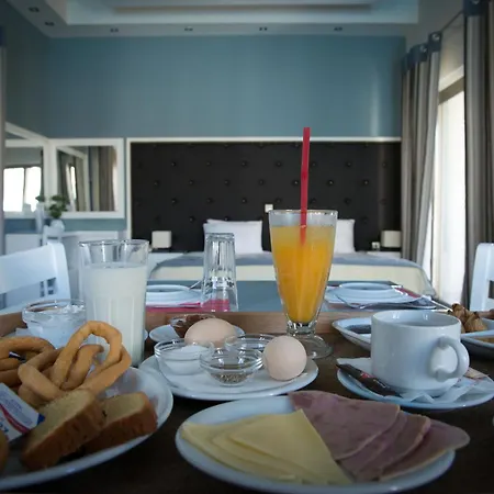 Hotel apartamentowy Mantinia Bay