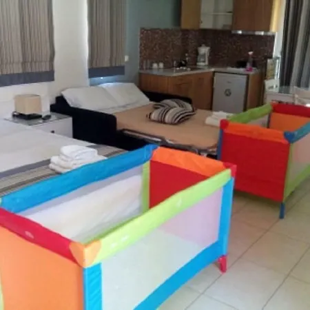 Hotel apartamentowy Mantinia Bay
