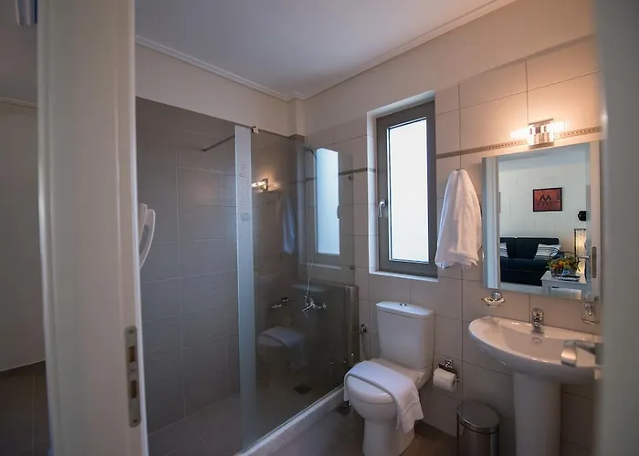 Ξενοδοχείο με διαμερίσματα Mantinia Bay 3*