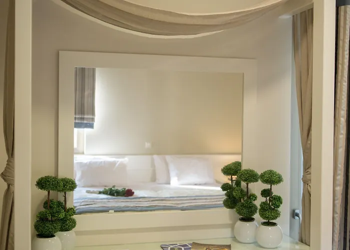 Ξενοδοχείο με διαμερίσματα Mantinia Bay