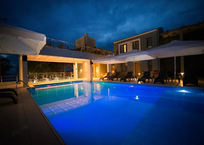 Mantinia Bay Ξενοδοχείο με διαμερίσματα 3*